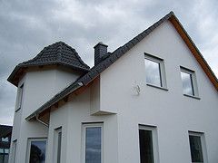 EFH Deckung in granit Dachstuhl als Komplettleistung inklusiv Dachdeckung und Klempnerarbeiten 